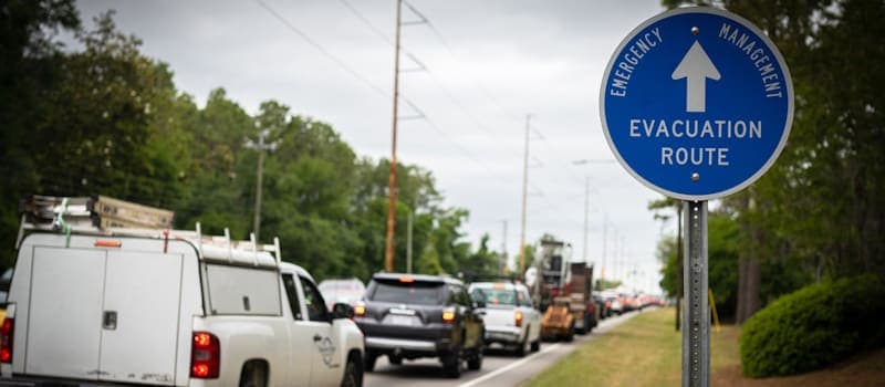 Line of cars on an evacuation route